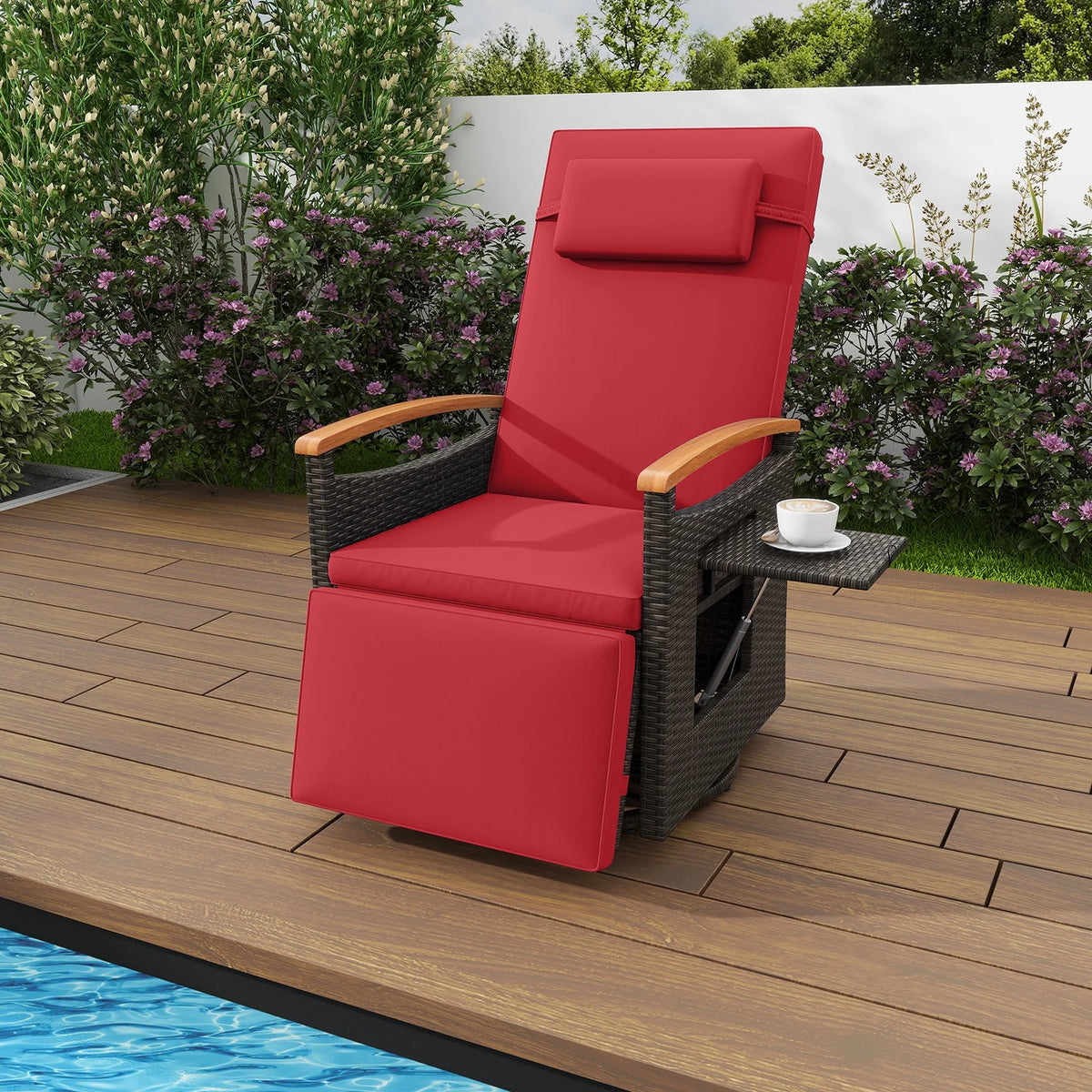 Costway Outdoor 360�� Swivel Rattan Recliner Chair Patio Wicker Chaise Lounge Chair Beige
