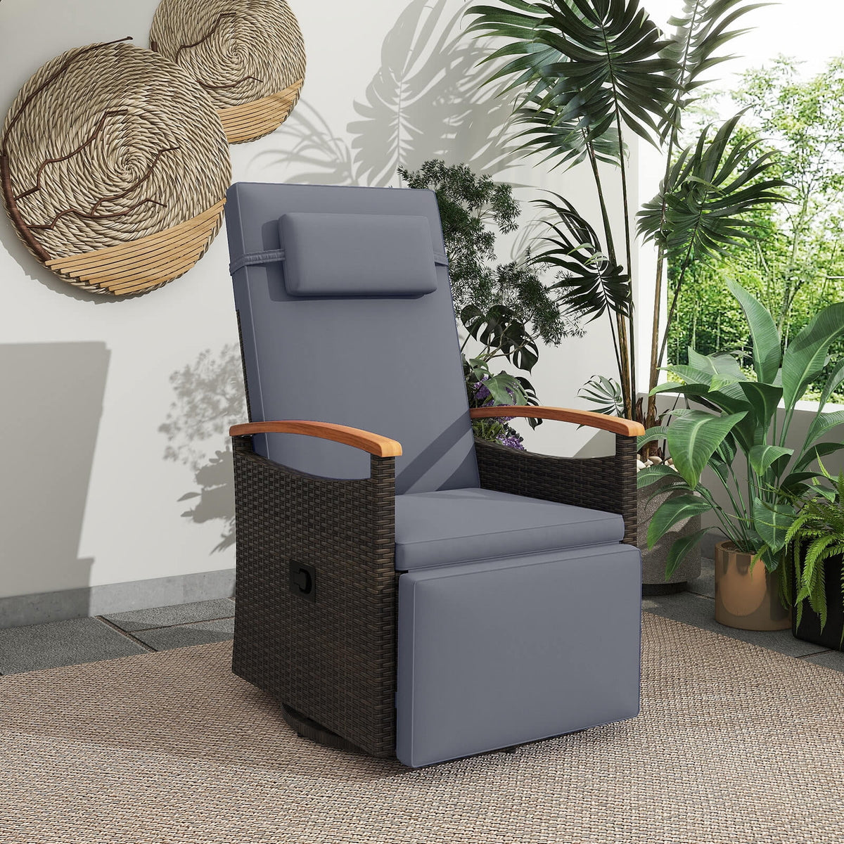 Costway Outdoor 360�� Swivel Rattan Recliner Chair Patio Wicker Chaise Lounge Chair Beige