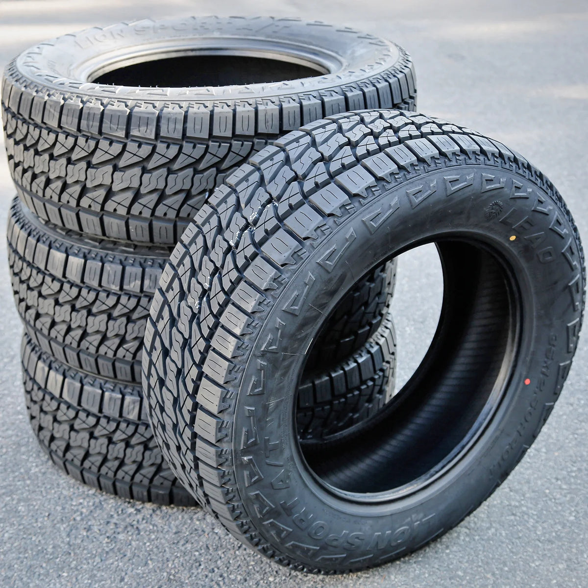 245/65R17 LION SPORT A/T 111T XL Fits: 2004 Jeep Grand Cherokee Overland, 2019 Jeep Cherokee Trailhawk Elite