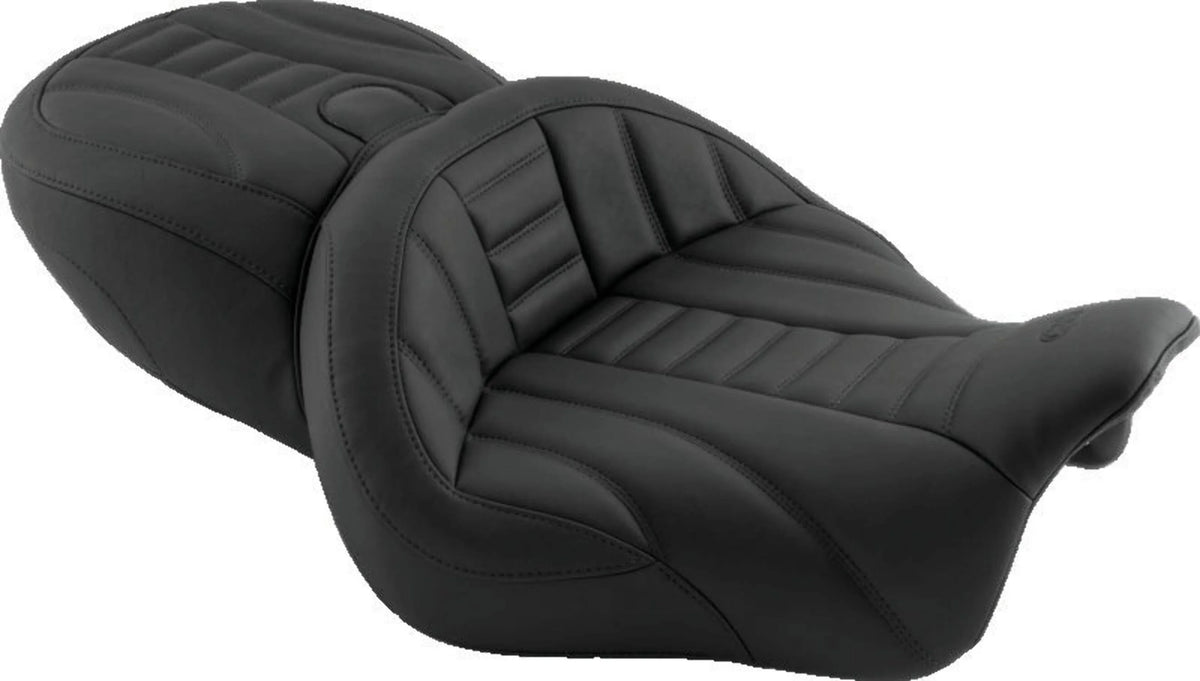 Mustang Deluxe Super Touring Seat (79598)