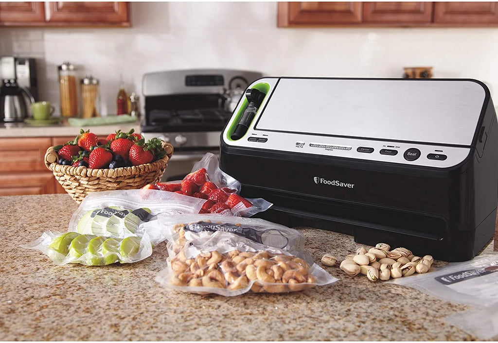 Foodsaver V4400 2-in-1 Vacuum Sealer Machine with Automatic Bag Detection and Starter Kit | Safety Certified | Black and Silver
