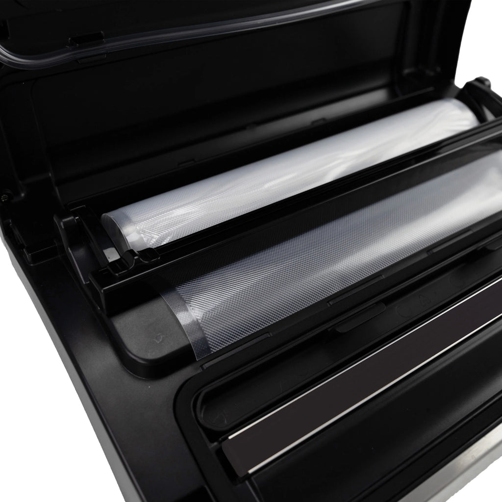 Nesco LiquidLock Premium Vacuum Sealer Combo Kit
