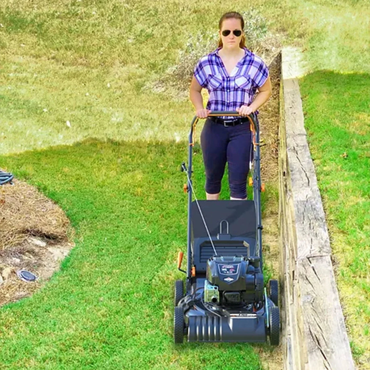 Yard Force Self Propelled FWD 3-n-1 Gas Push Lawn Mower with 22" Steel Deck