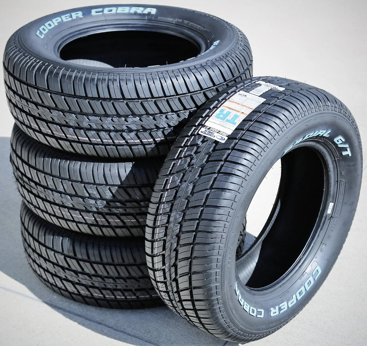 Cooper Cobra Radial G/T All Season P255/60R15 102T Passenger Tire