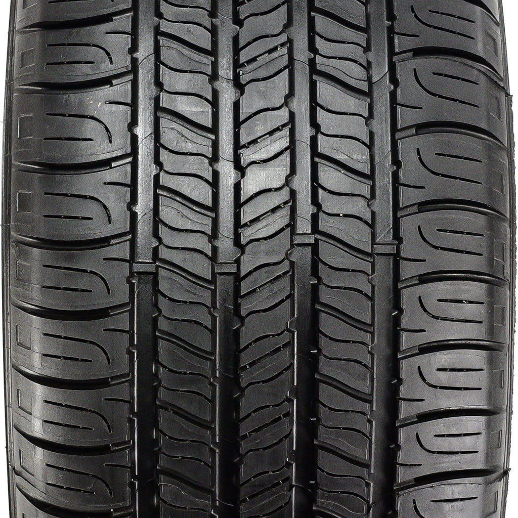 Set of 4 Goodyear Assurance All-Season 225/55R17 97T a/s Tires