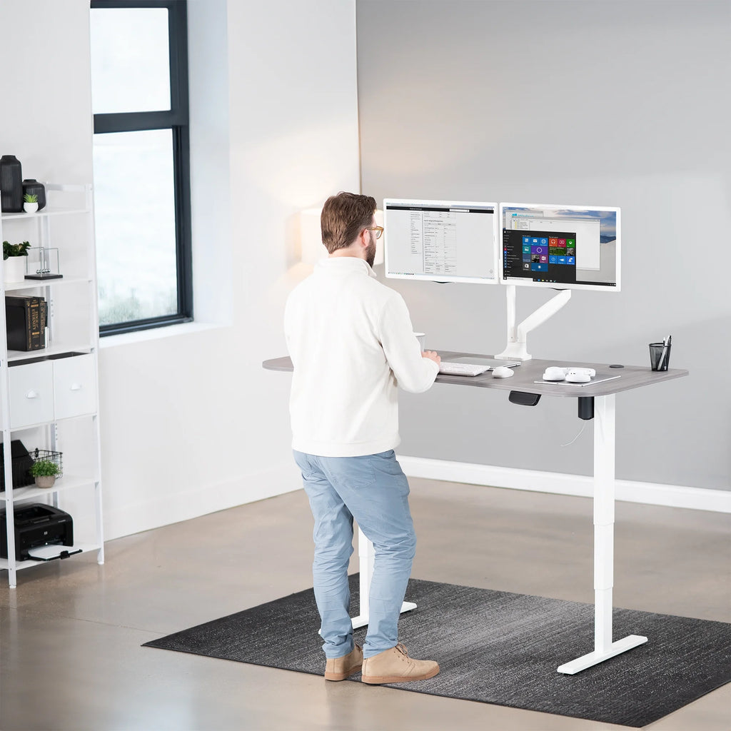 VIVO Reclaimed Wood / Black 63�?x 32�?Electric Height Adjustable Stand Up Desk