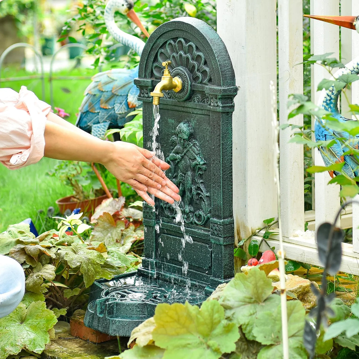 Sungmor Cast Iron Outdoor Water Column with Faucet, Freestanding Floor Farm Yard Decor, Green, 1 Count
