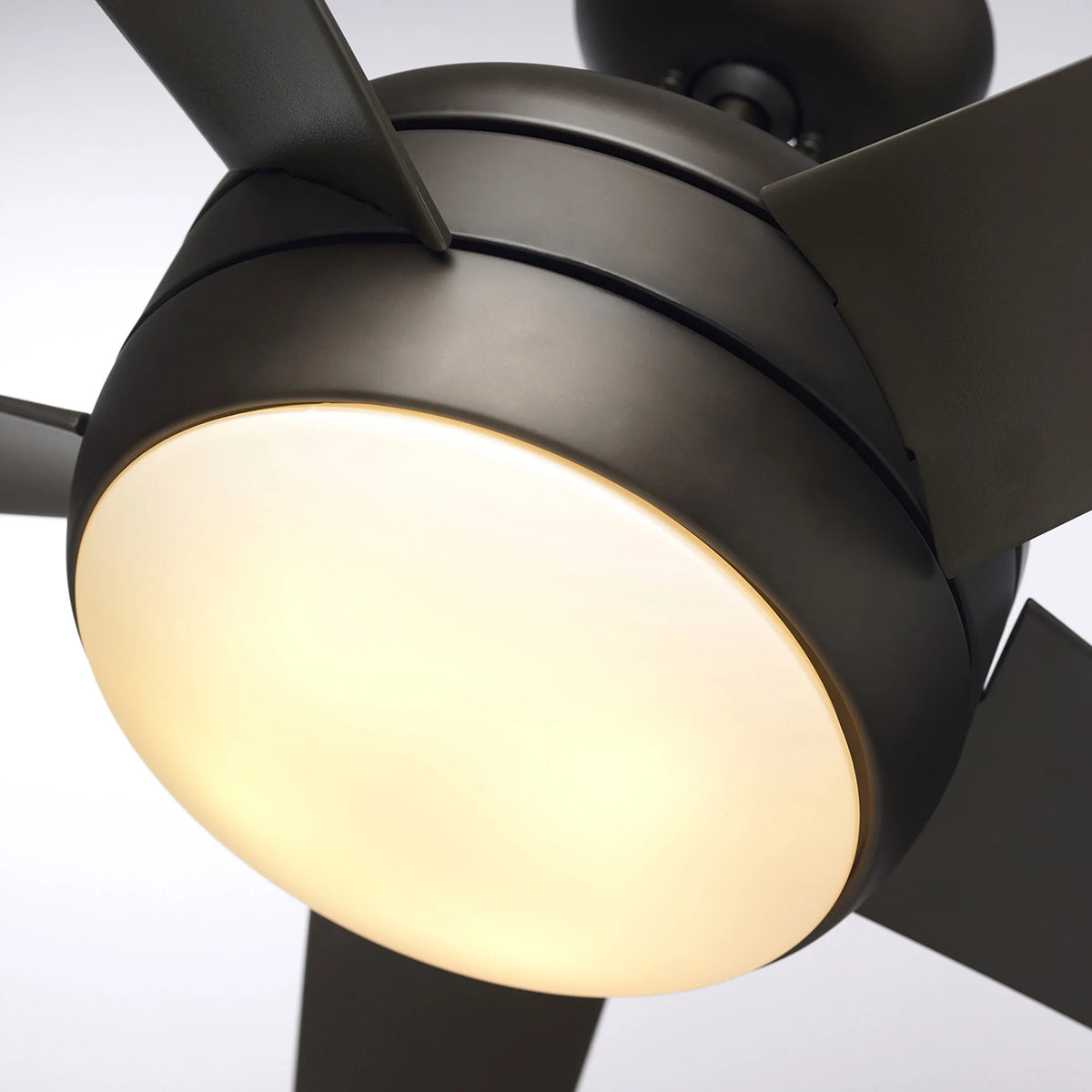 Kathy Ireland Home By Luminance Brands Midway Eco 54 Midway Eco 54" 5 Blade Indoor Dc
