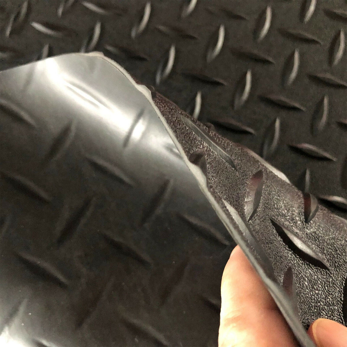 Heavy Duty Garage Flooring Mat Roll 2.5MM Thick Anti-Slip Trailer Floor Covering Raised Mat