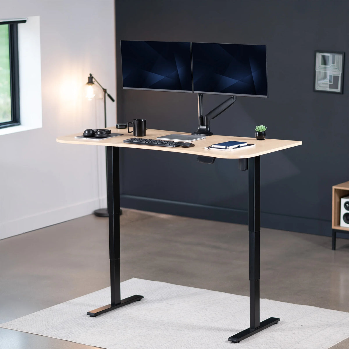 VIVO Reclaimed Wood / Black 63�?x 32�?Electric Height Adjustable Stand Up Desk