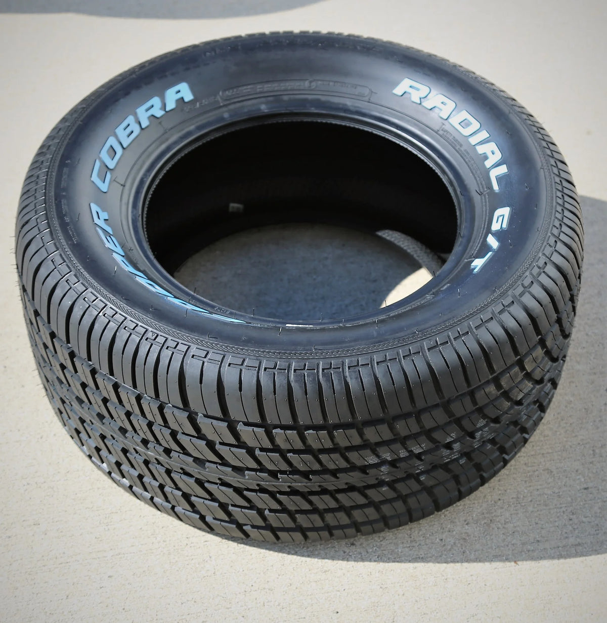 Cooper Cobra Radial G/T All Season P275/60R15 107T Passenger Tire