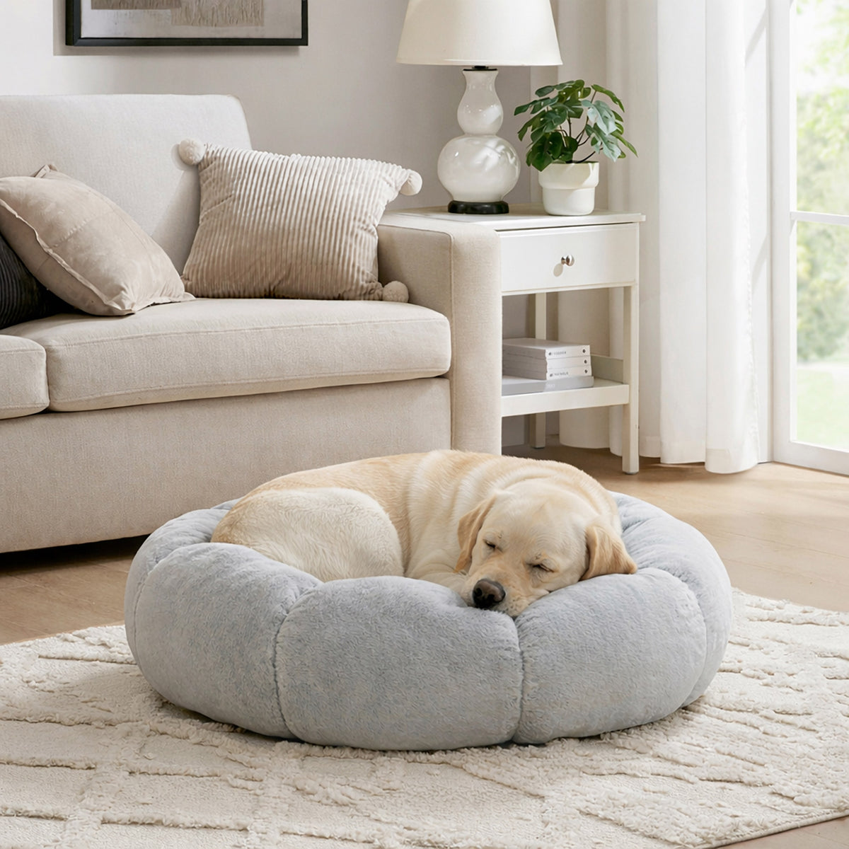 Friends Forever Donut 36' Pet Bed