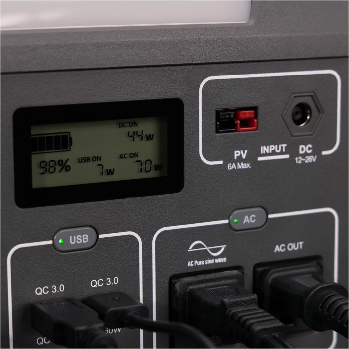 Swiss Tech 500W portable power station 519Wh solar compatible battery for outdoor & emergency use