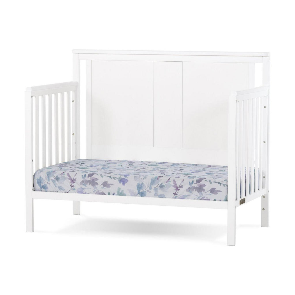 Child Craft Quincy 4-in-1 Convertible Crib. Baby Crib Converts to Day Bed. Toddler Bed and Full Size Bed. 3 Adjustable Mattress Positions. Non-Toxic. Baby Safe Finish (Matte White)