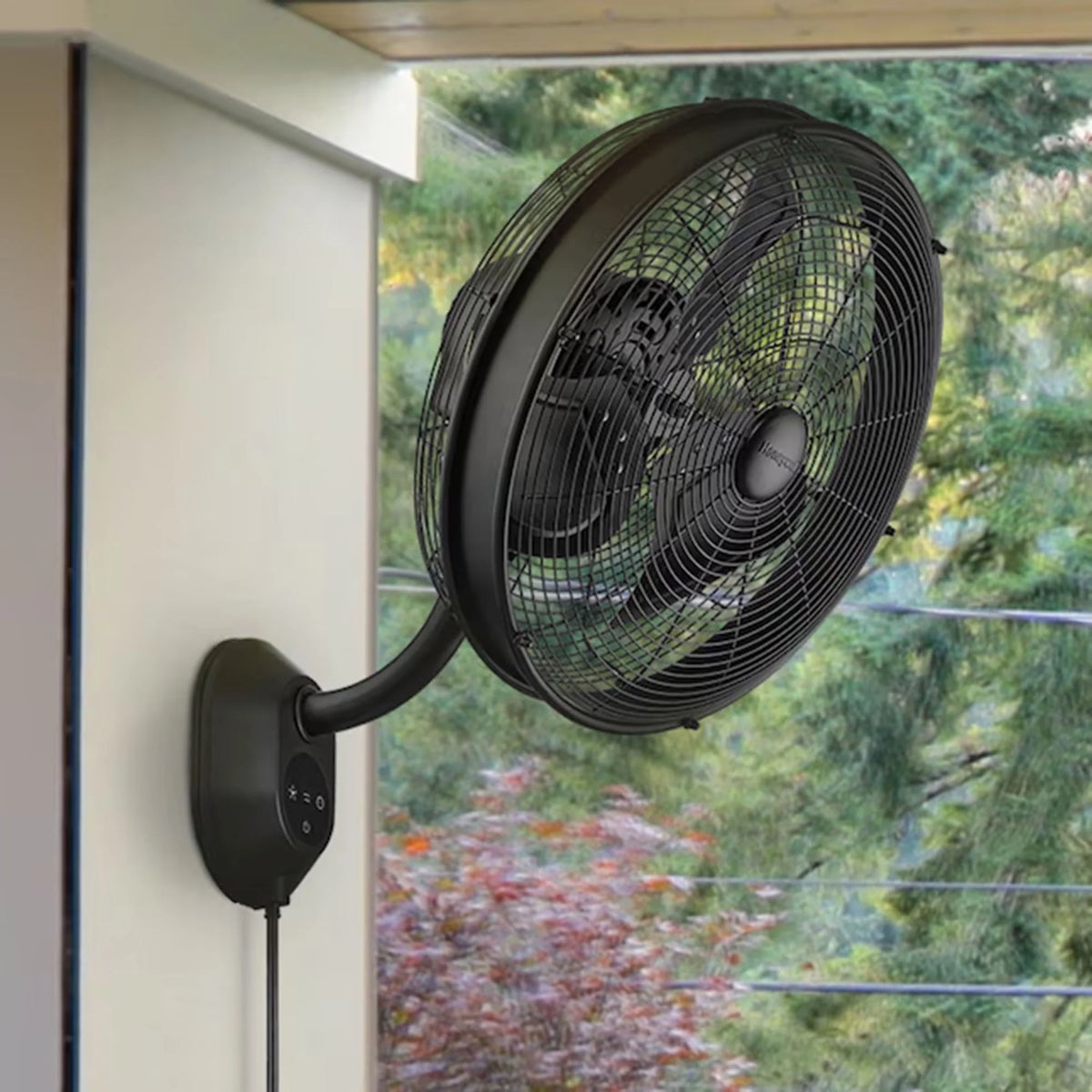 Open Box Honeywell 18" Wall Mount Outdoor Oscillating Airflow Fan and Remote