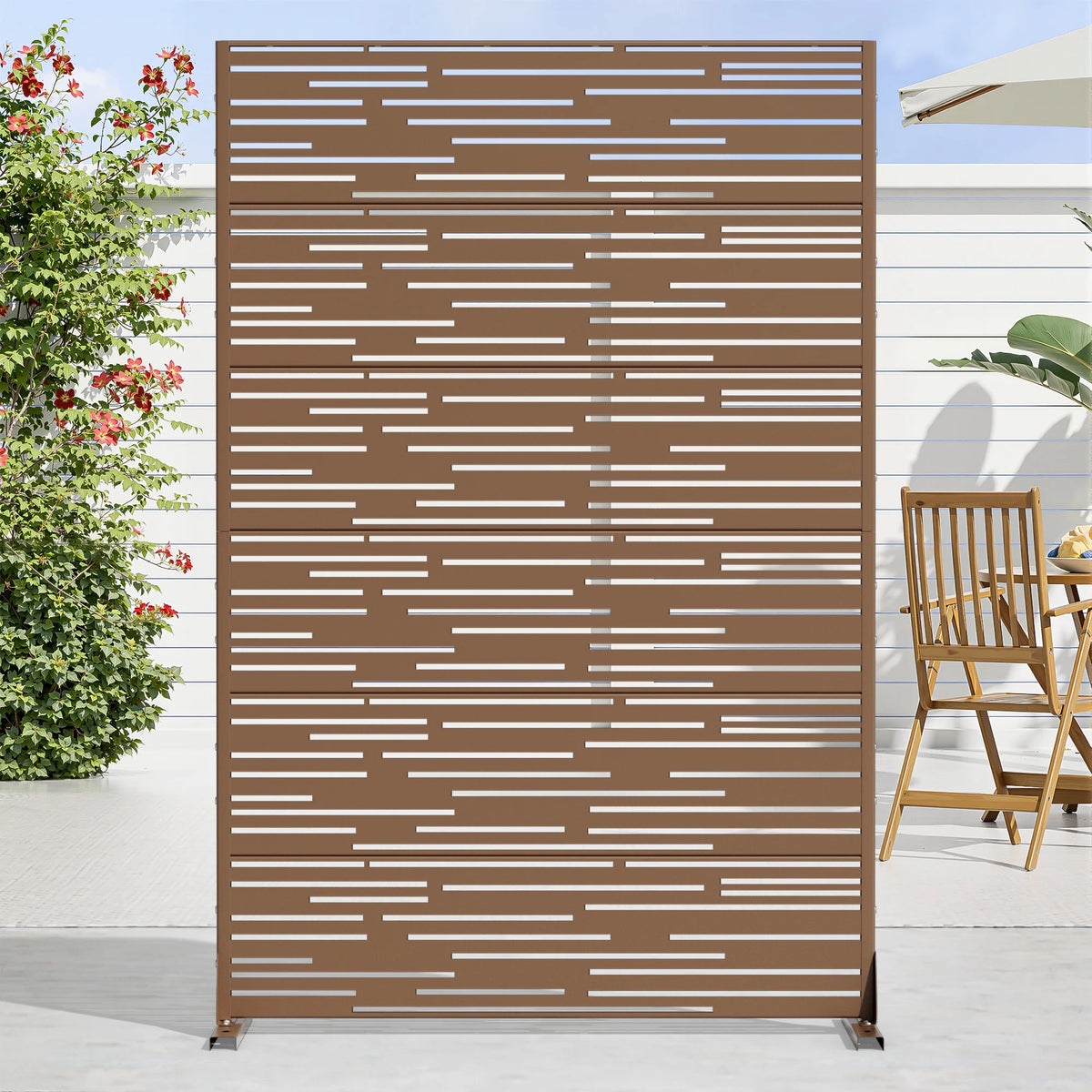 MAYEERTY 72 �� 47in Outdoor Privacy Screen with Stand Metal Balcony Decorative Screen, Black