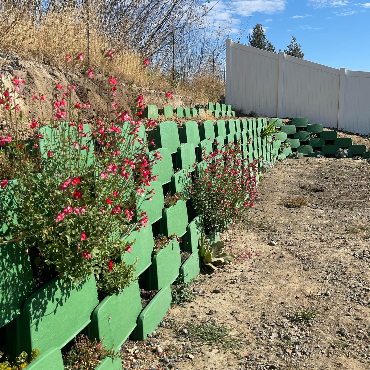 Varden Retaining Wall Block - Lightweight, Easy to Install, Shippable 10 Count Box