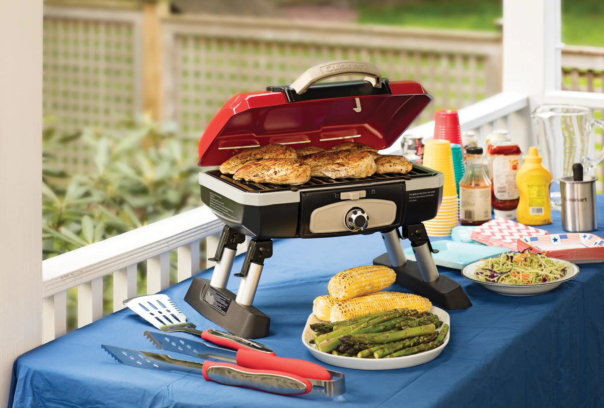 Cuisinart Petite Gourmet Portable Tabletop Gas Grill