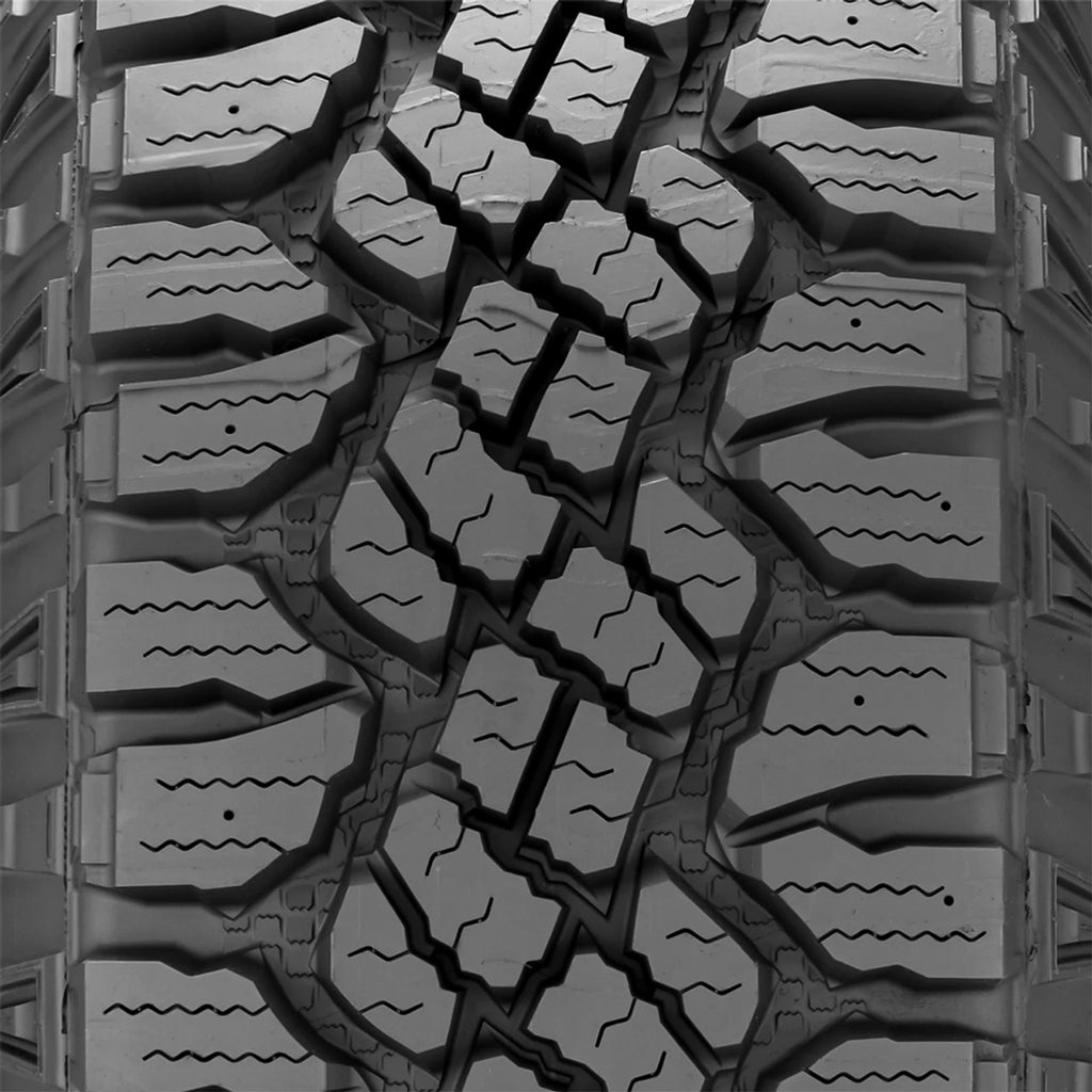 Goodyear Wrangler DuraTrac Rugged Terrain 265/60R18 110S Light Truck Tire