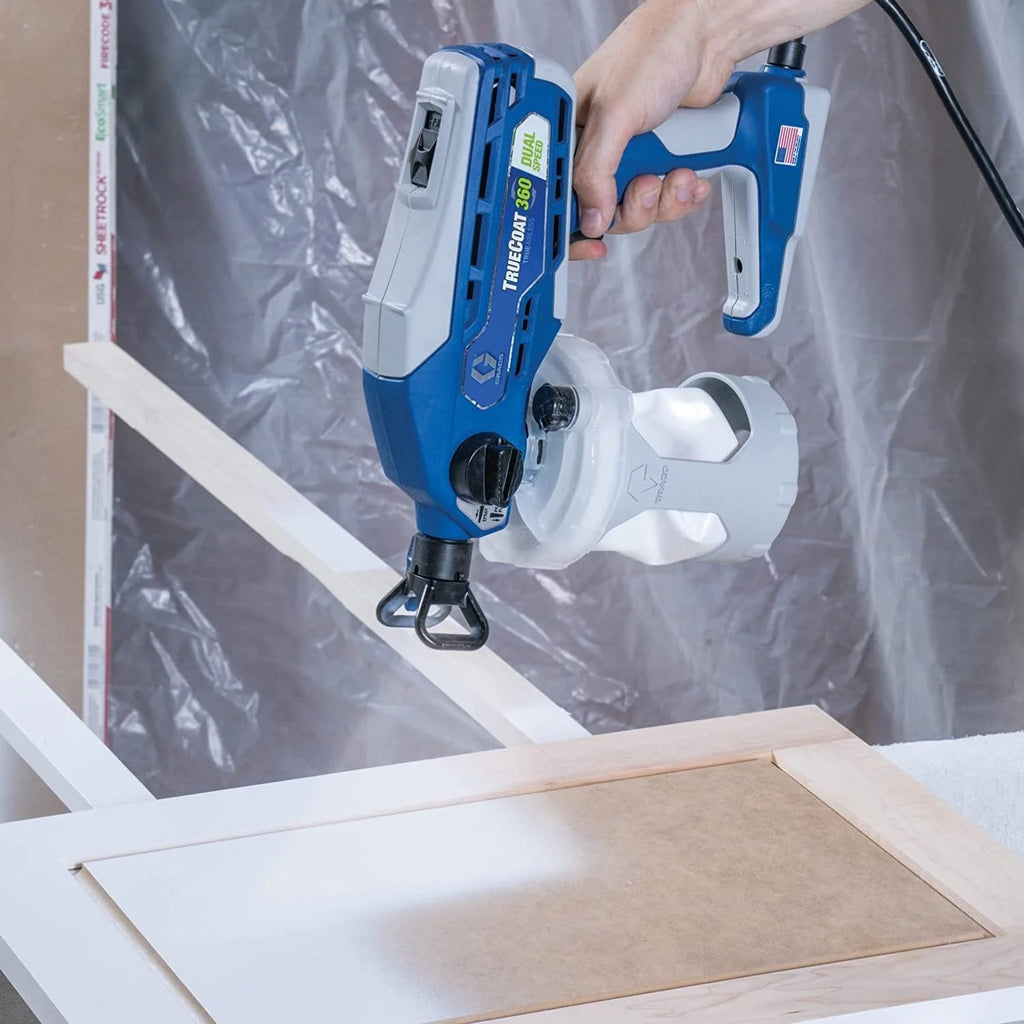 Graco 26D281, Handheld Airless Paint Sprayer, Dual Speed, 5.64 lb, 2 Gallon Capacity