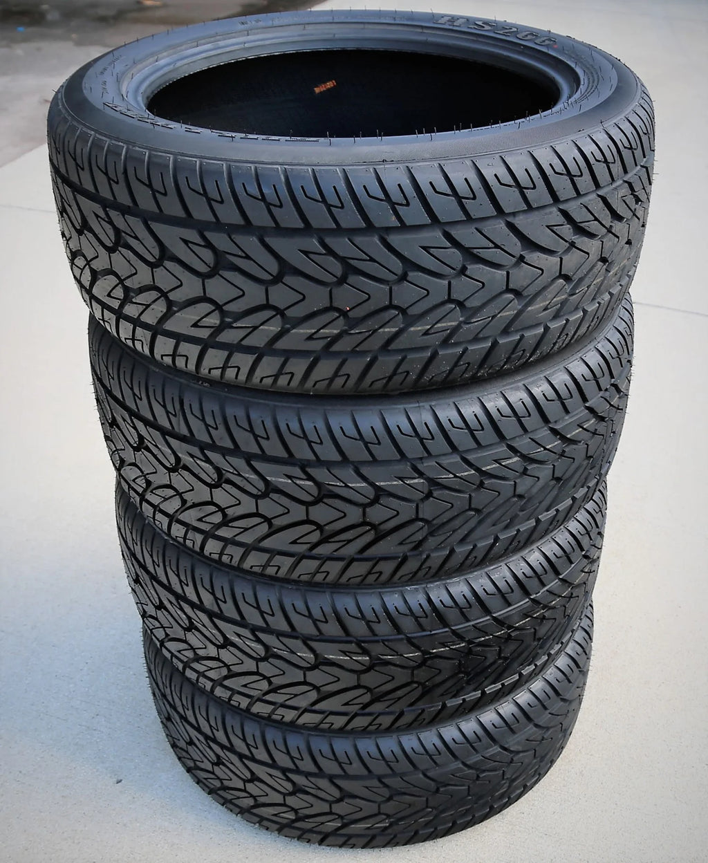 Fullway HS266 265/50R20 114V XL Performance a/s All Season Tire