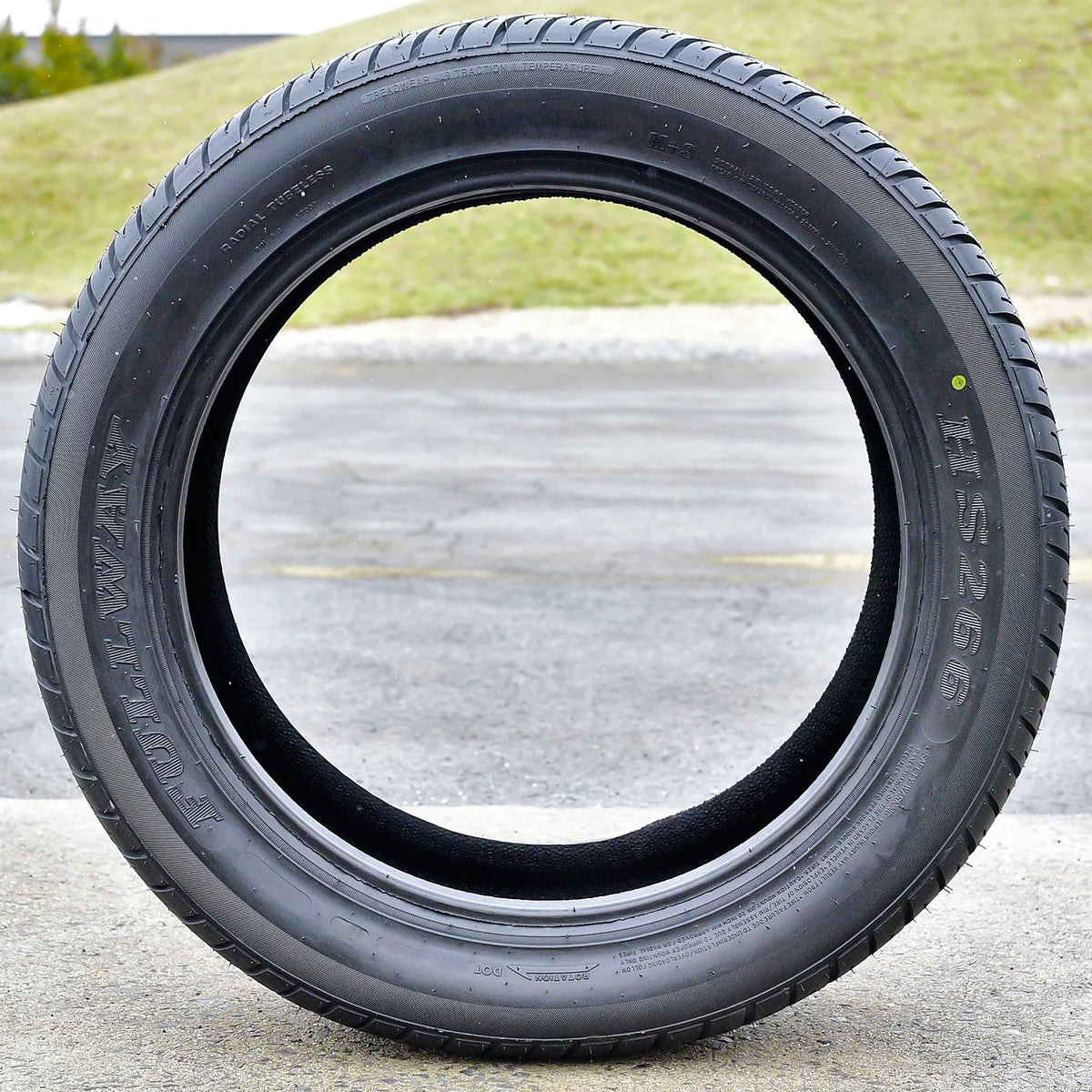 Set of 4 Fullway HS266 285/45R22 114V XL Performance a/s All Season Tires