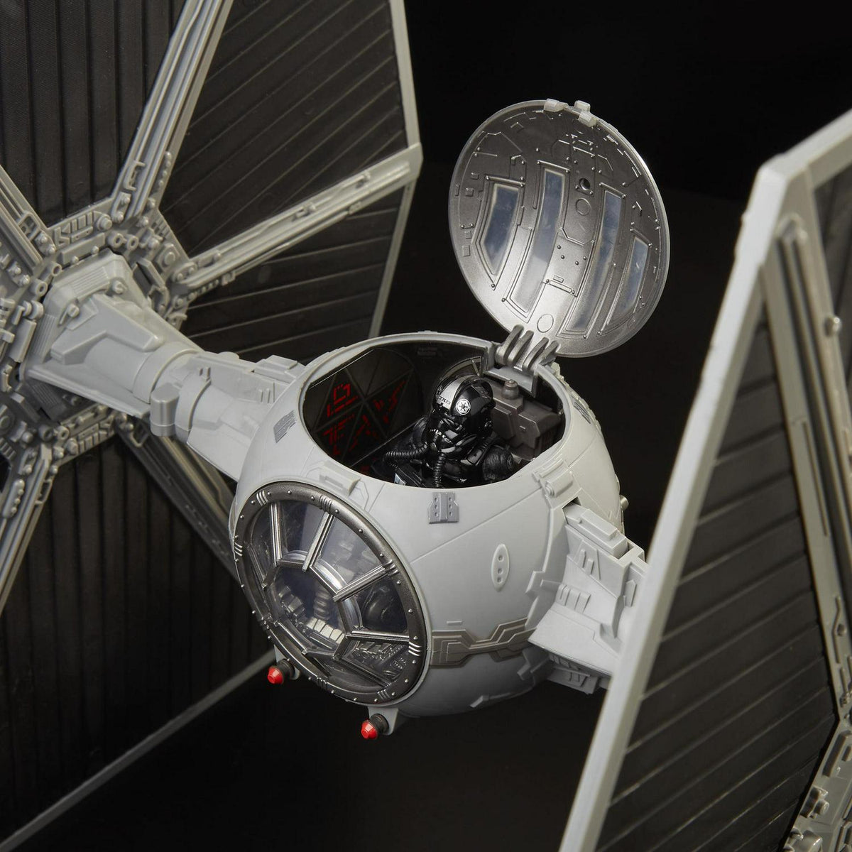 Star wars the vintage collection imperial tie fighter with pilot