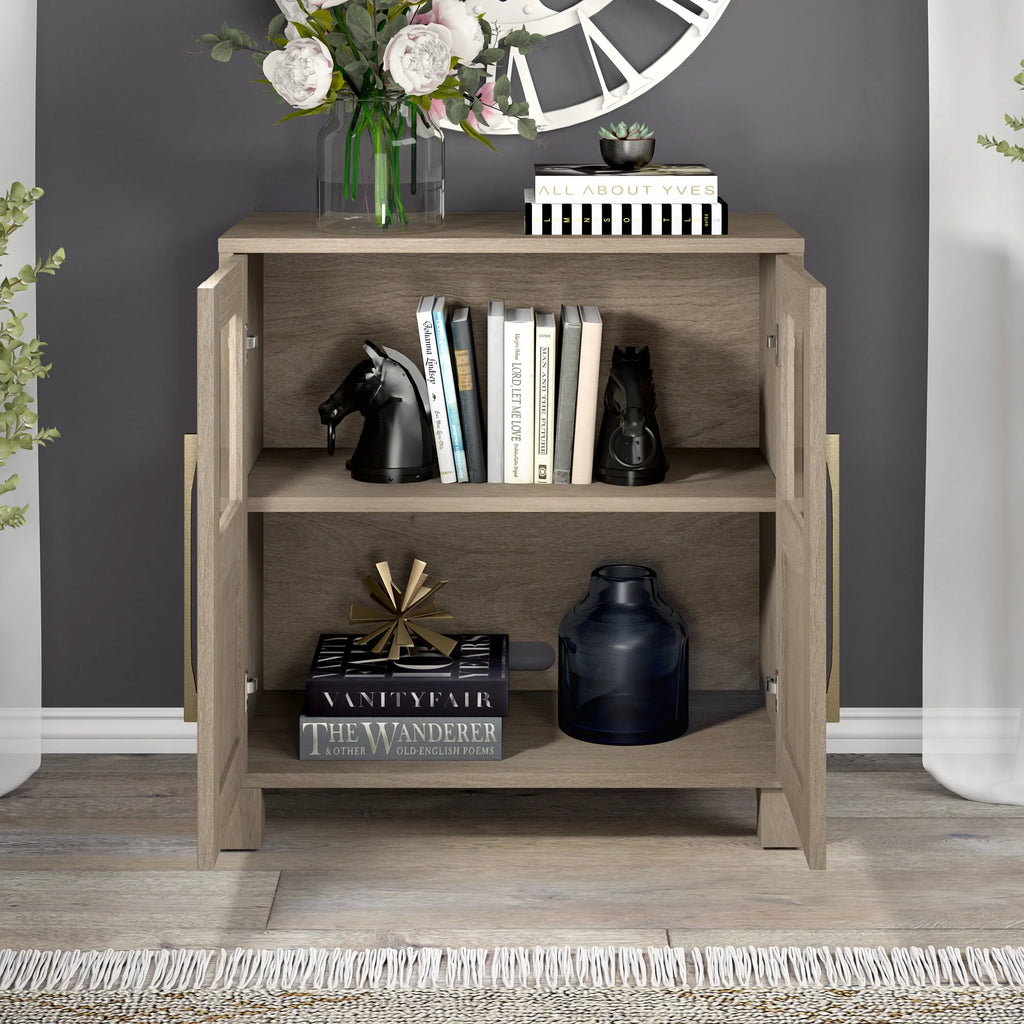 Evelyn&Zoe Holbrook Rectangular Accent Cabinet, Alder White