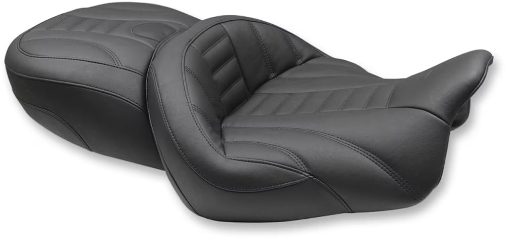 Mustang Deluxe Super Touring Seat (79598)