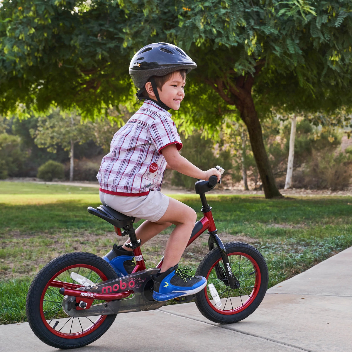 Mobo First Boy's 14" Kids Bike, Ages 3-5 Years Old, Red