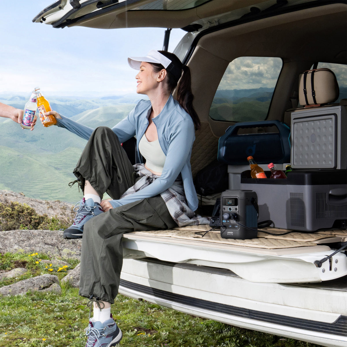 Anker SOLIX C300X DC Portable Power Station with 100W Fast Charger