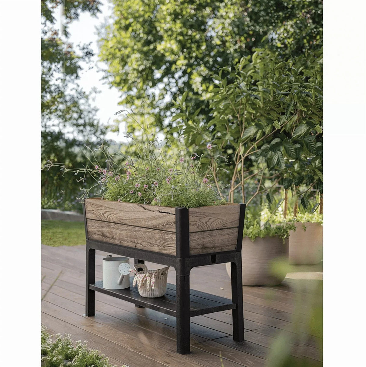 Keter Signature Collection 29 Gal. Resin Elevated Garden Bed