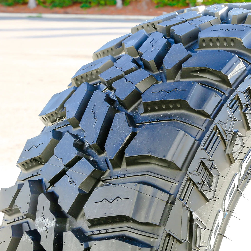Set of 4 Cooper Discoverer STT Pro 265/75R16 123/120Q E 10 Ply m/t mud Light Truck Tires