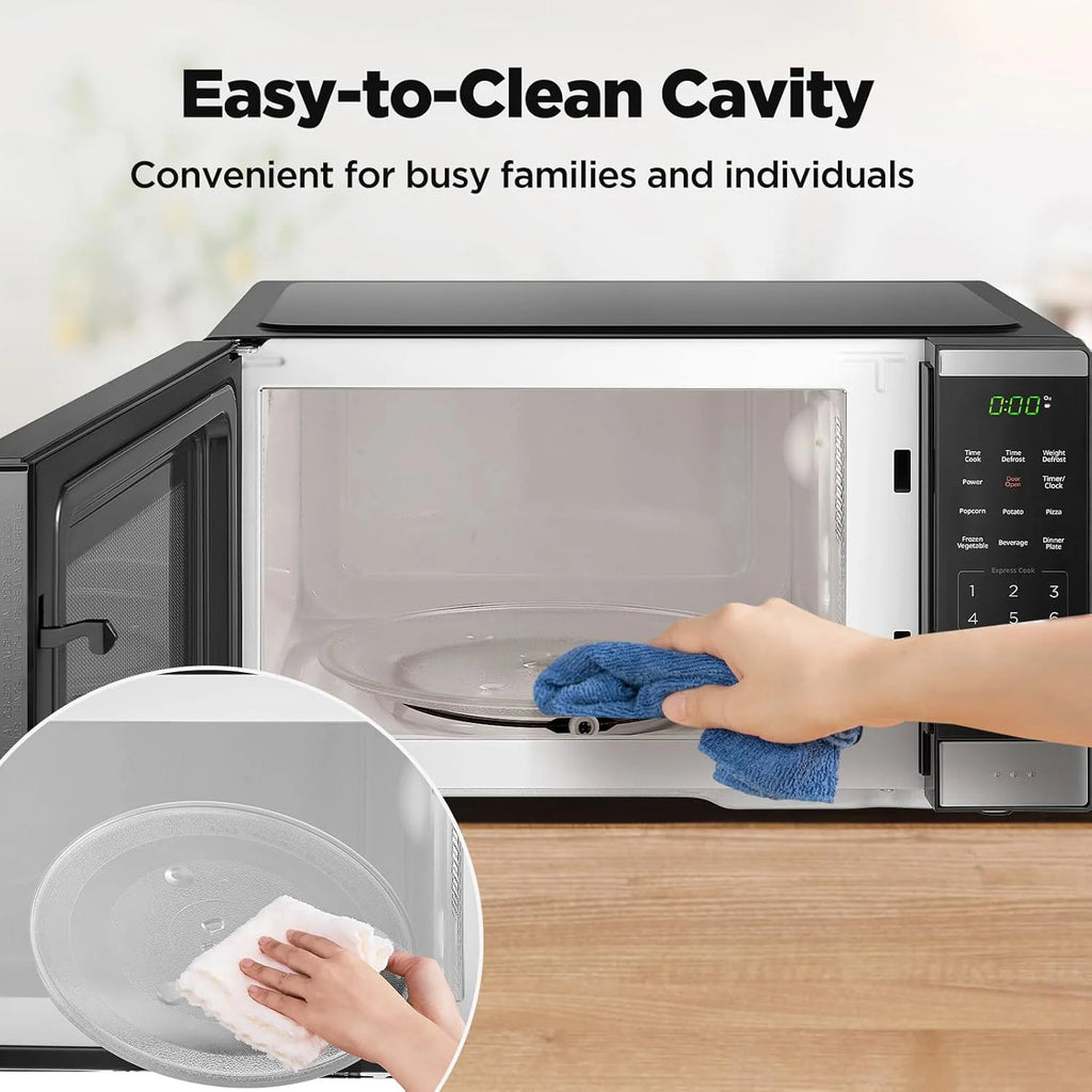 BLACK+DECKER 0.9 Cu Ft Microwave Oven Countertop , 6 Auto Menus, 10 Power Levels, Digital Panel, 900W