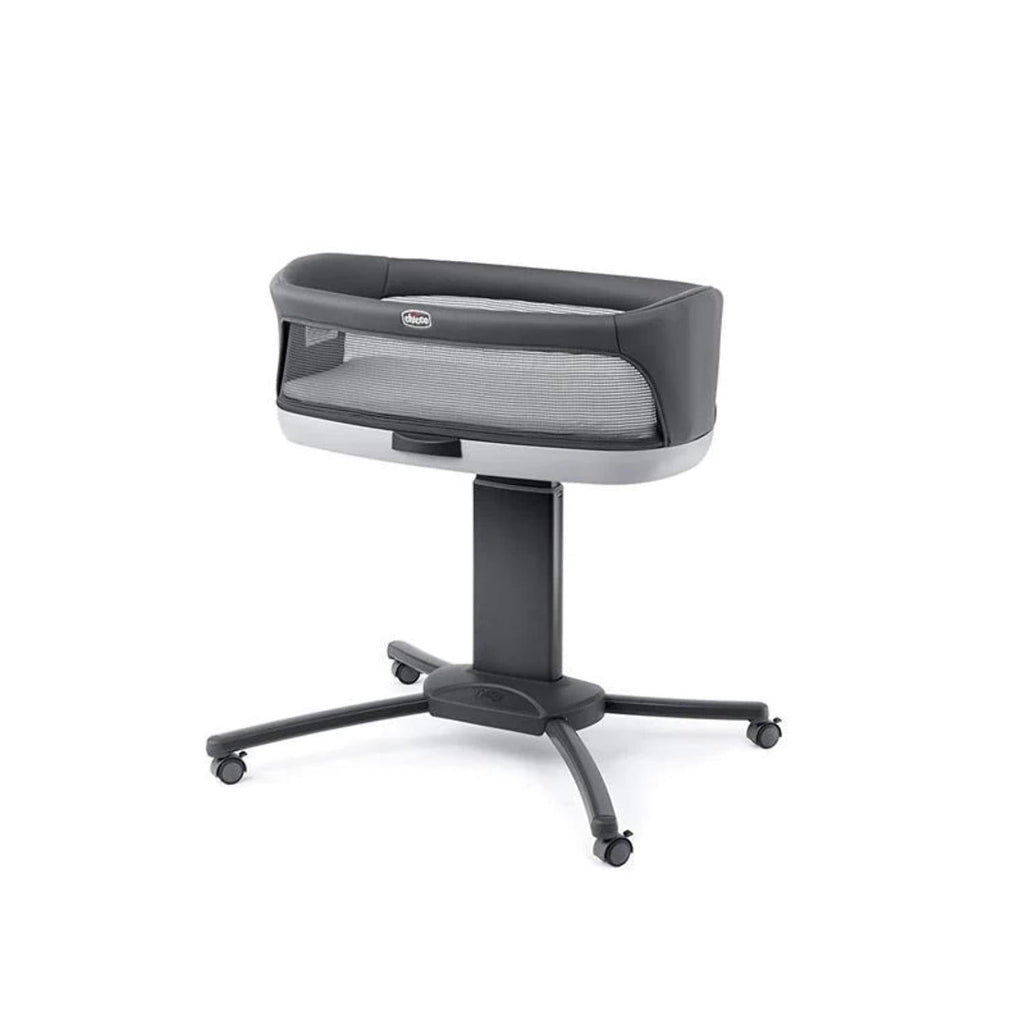 Chicco Close to You SE Portable Bedside Bassinet. Height Adjustable. Mesh Sides - Charcoal (Grey). New