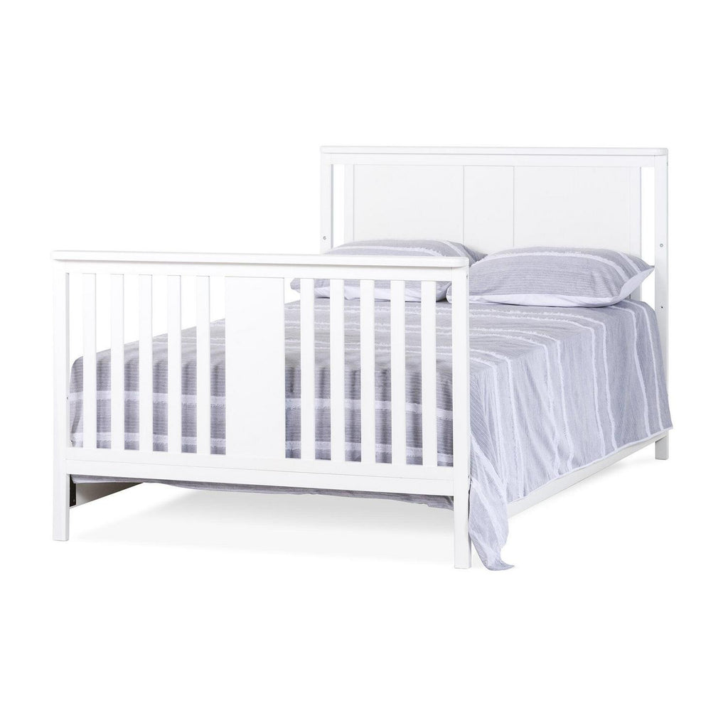 Child Craft Quincy 4-in-1 Convertible Crib. Baby Crib Converts to Day Bed. Toddler Bed and Full Size Bed. 3 Adjustable Mattress Positions. Non-Toxic. Baby Safe Finish (Matte White)