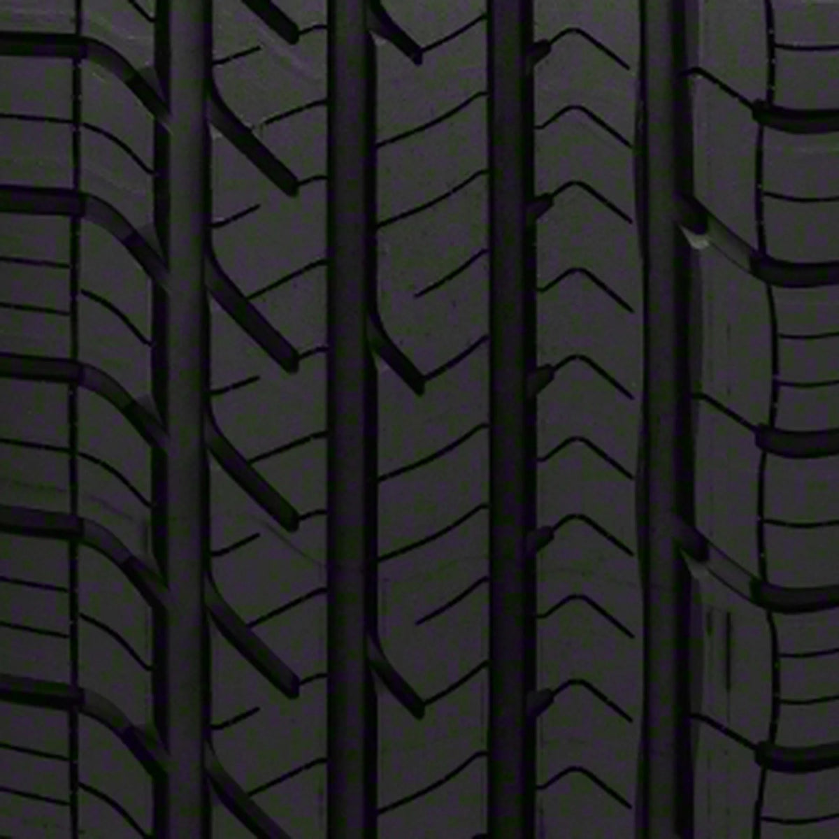 Goodyear Eagle Sport All-Season 215/55R17 94 V Tire