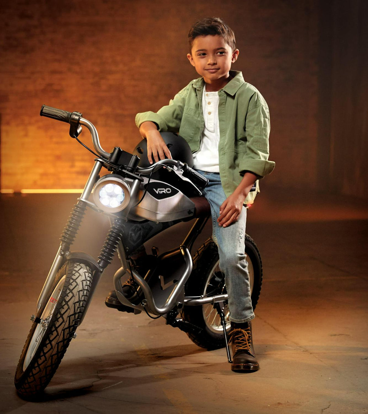 VIRO Rides Electric Mini-Bike 25.2 V Cafe Racer Powered Ride-On with Parent Control
