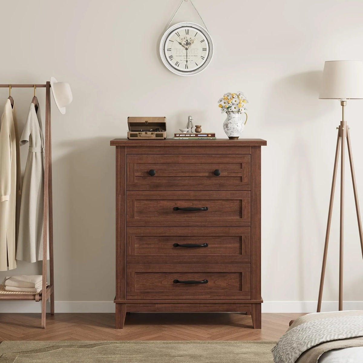 4 Drawer Dresser for Bedroom,34.8" Tall Bedroom Dresser with Large Drawer& Black Handles,Wooden Storage Organizer Cabinet Chest of Drawer for Living Room,Hallway