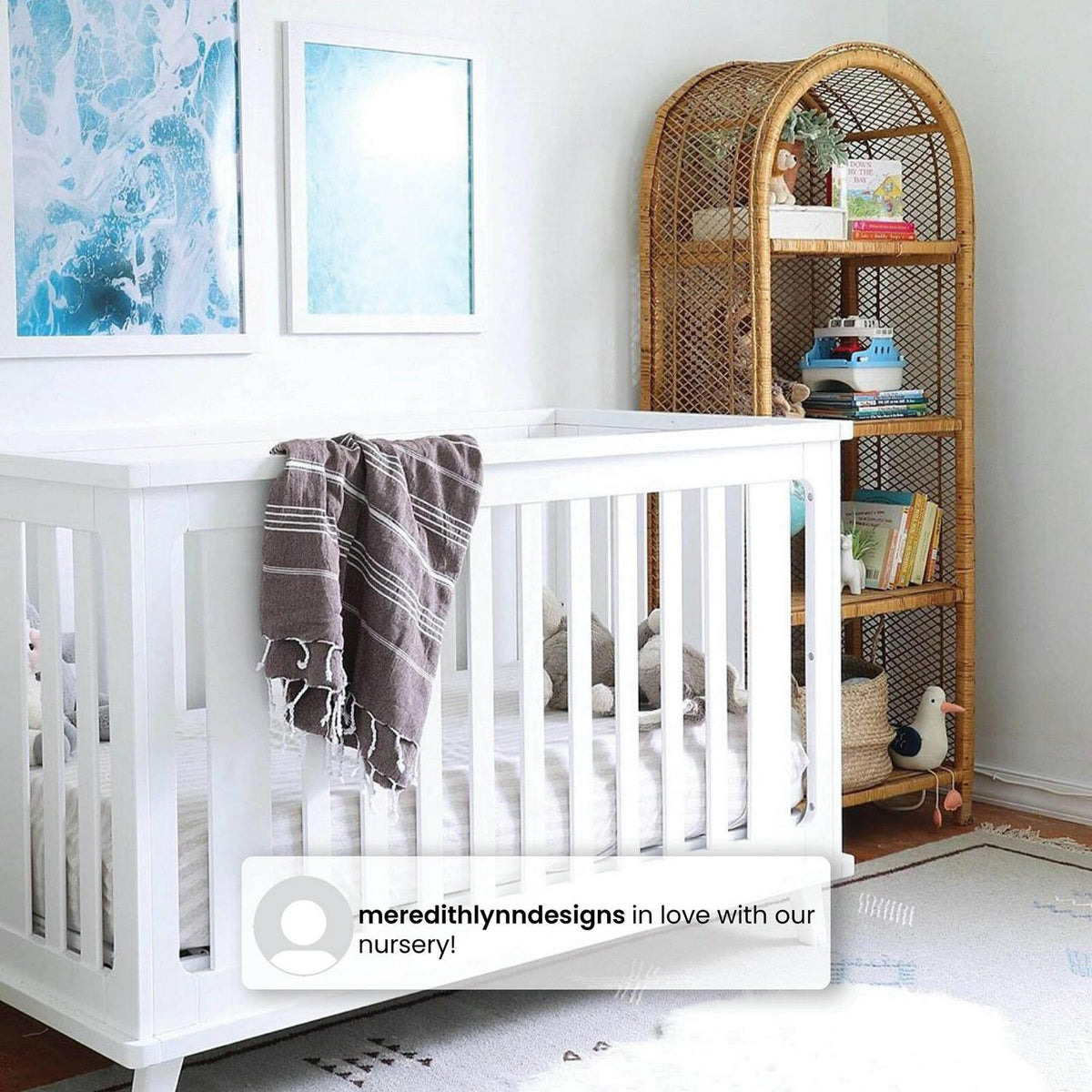 Delta Children Ava 3-in-1 Convertible Baby Crib. White