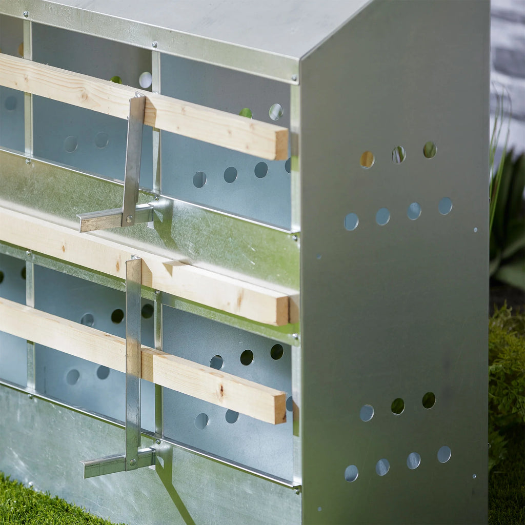 Brower Galvanized Steel 6 Hole 30 Bird Poultry Nest Chicken Brooding Box