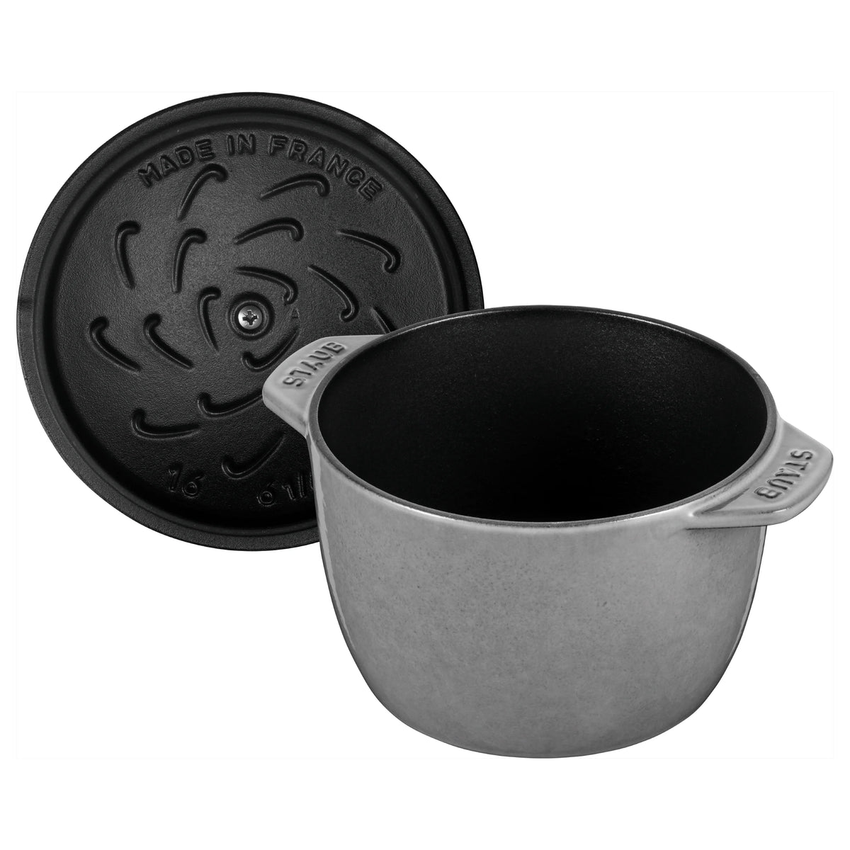 Staub Cast Iron 1.5-qt Petite French Oven - Grenadine