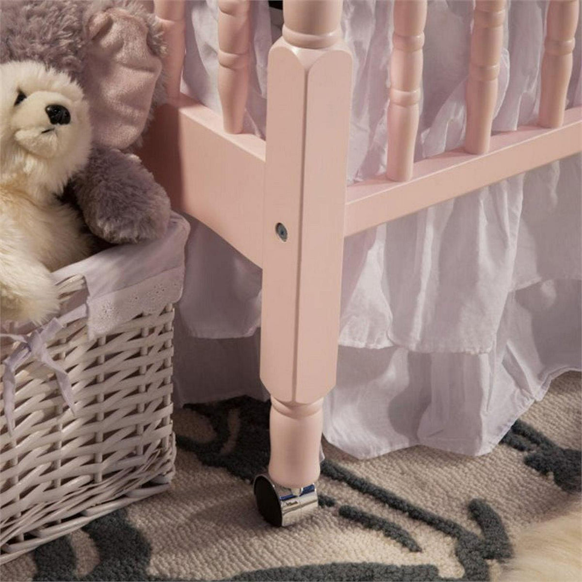 DaVinci Jenny Lind 3-in-1 Convertible Crib in Pink Blush