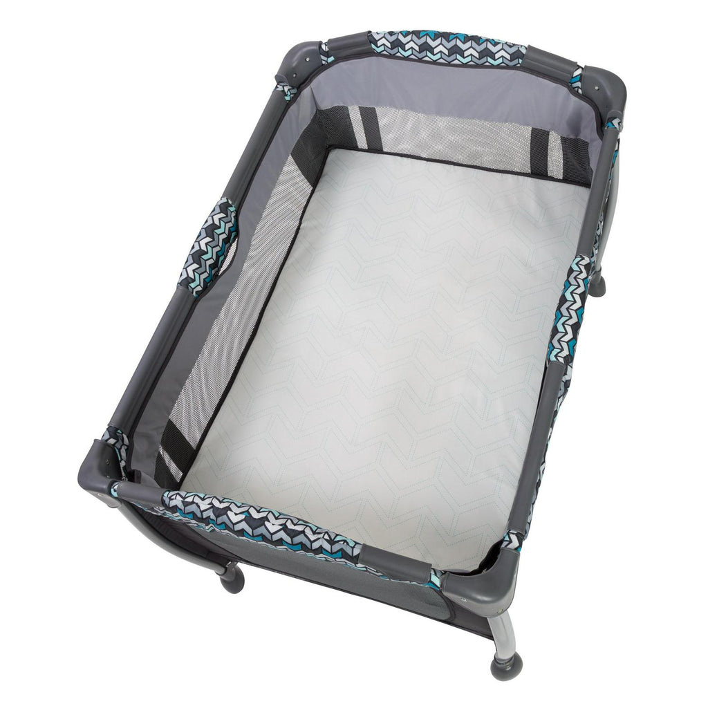 Baby Trend Resort Elite Nursery Center Playard with Bassinet and Travel Bag. Laguna Blue