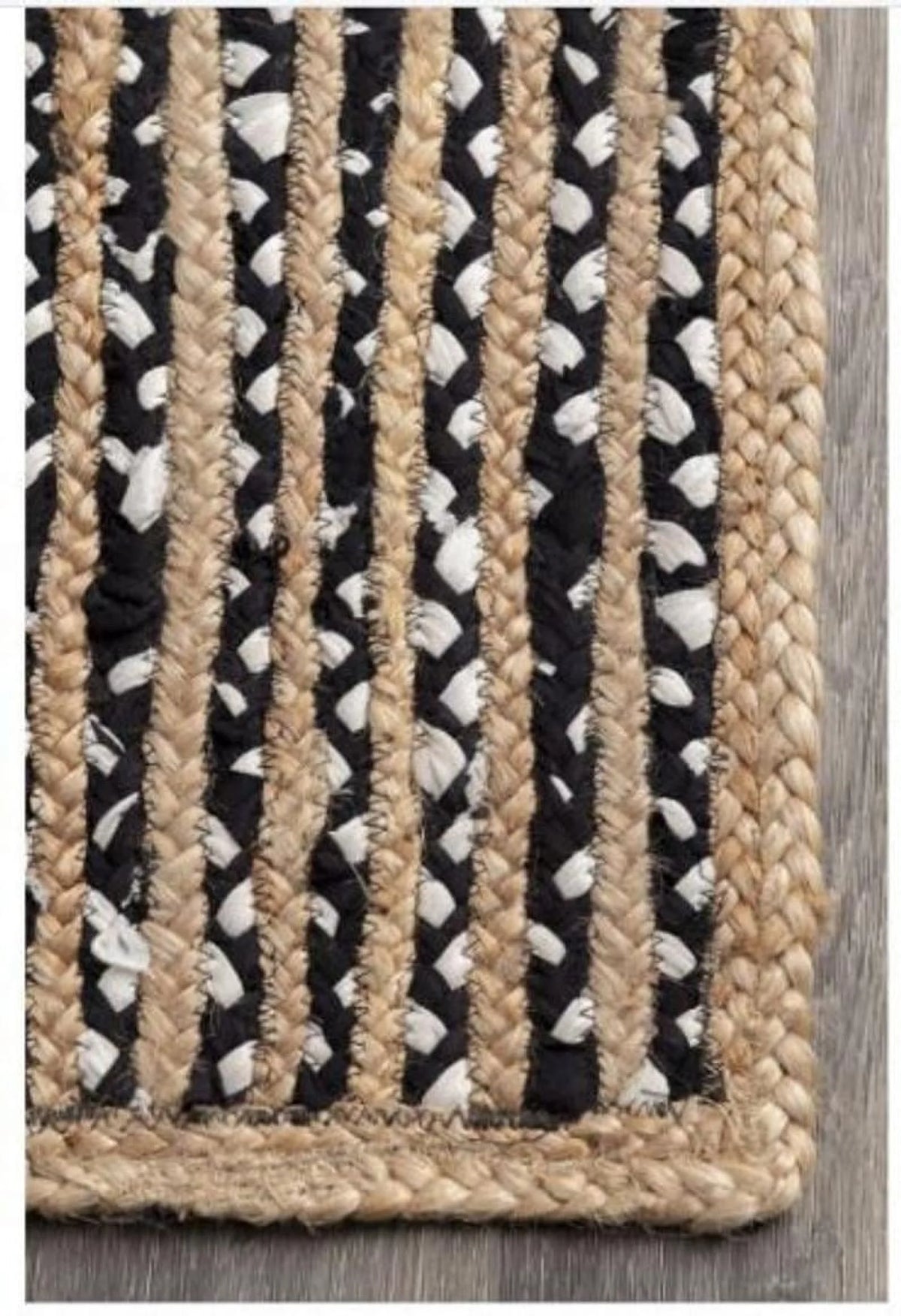 Indian Handmade Braided Black & White Cotton with Natural Jute Area Rugs , Floor Decor Carpet Size 2.6 x 4 Feet ( 75 cm x 120 cm )