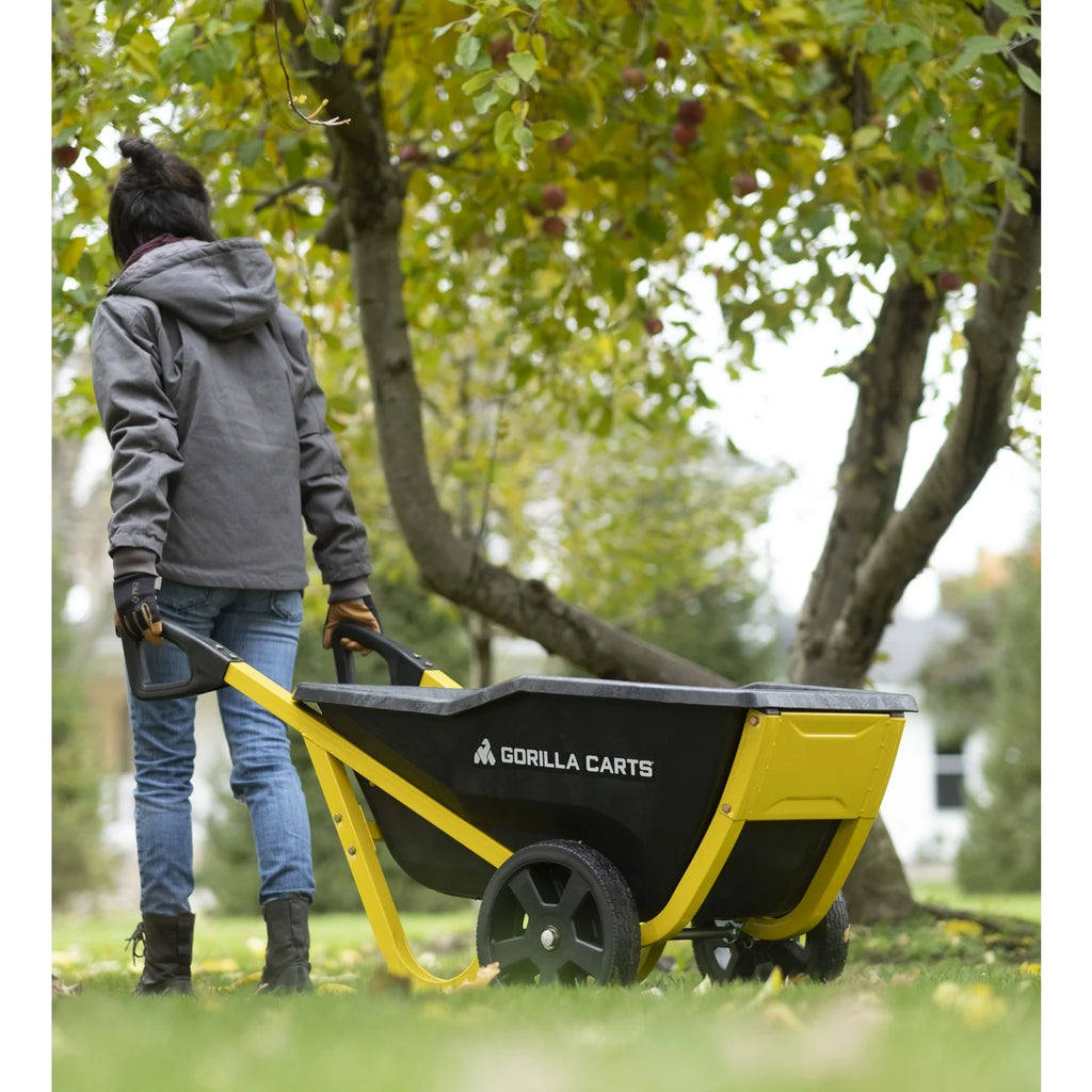Tricam Gorilla Cart  600 lbs Gorilla & Poly Yard Cart