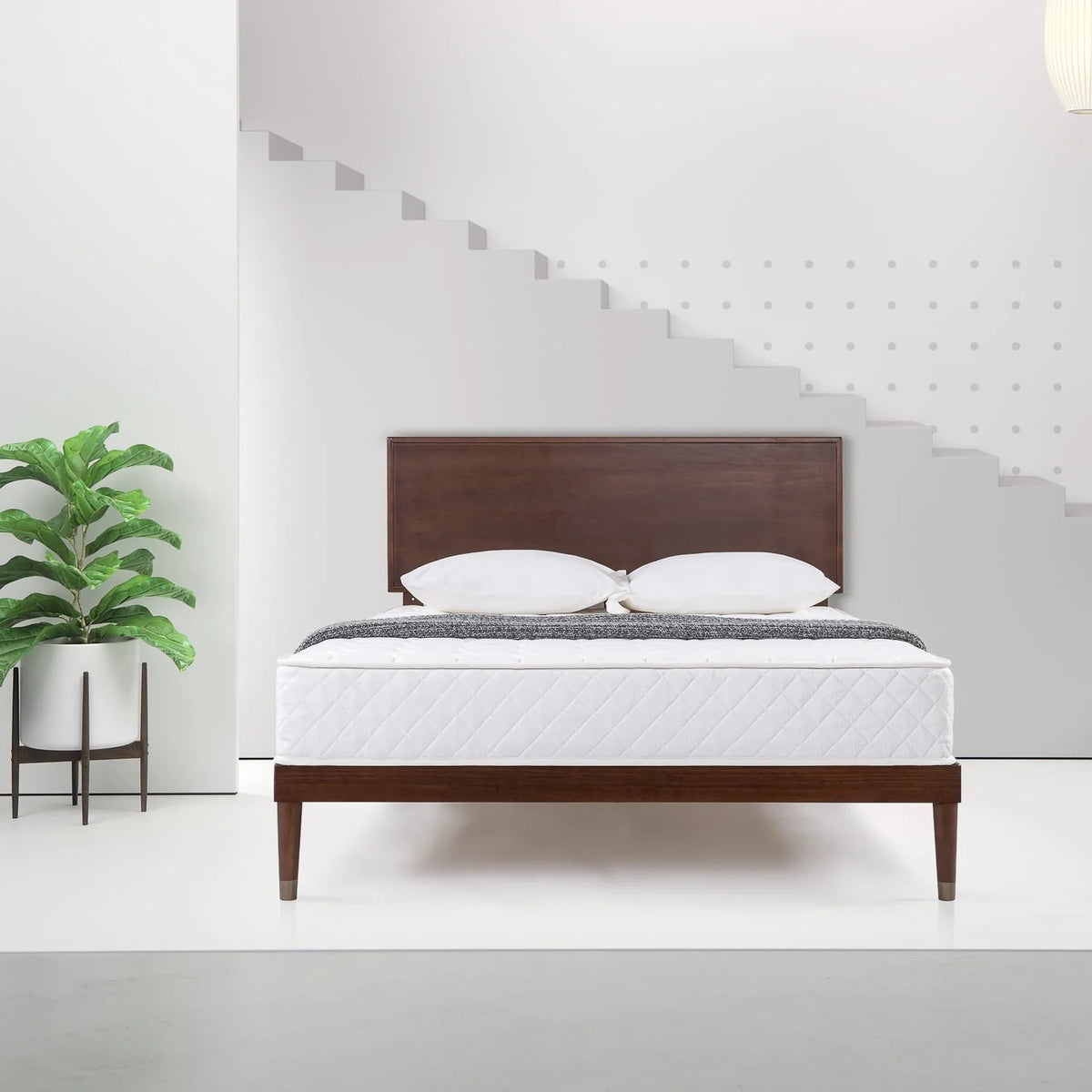 8" Quilted Hybrid of Comfort Foam and Pocket Spring Mattress, Full