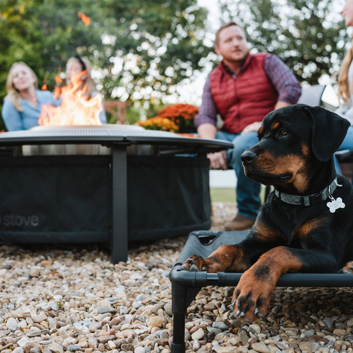 Solo Stove Fire Pit Surround Tabletop, Small | Elevation for Ranger and Bonfire Wood burning Outdoor Fire Pit, Powder-Coated Steel/ UV-Resistant Outdoor Fabric, Dimensions (HxDia): 20 x 42 in, Black