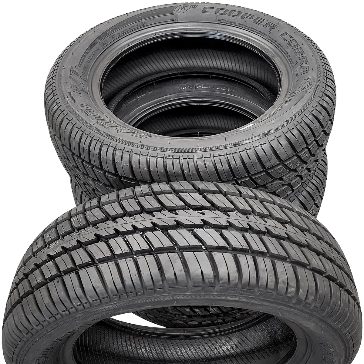 Cooper Cobra Radial G/T All Season P255/60R15 102T Passenger Tire