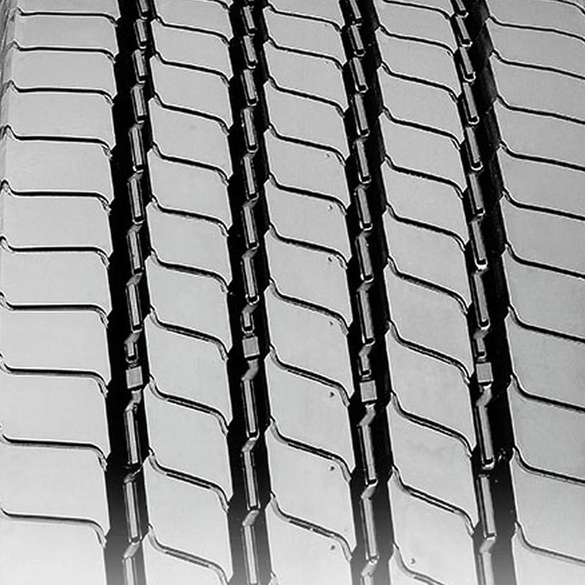 BlackHawk BAR26 225/70R19.5 128/126L G Commercial Tire